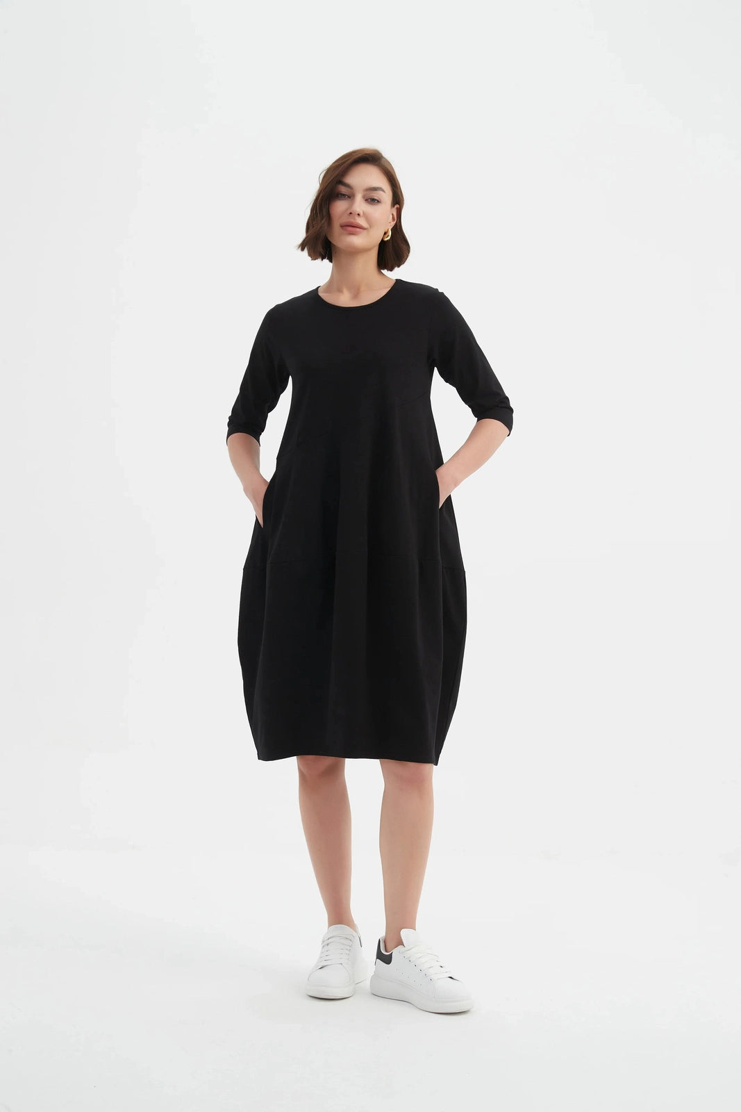 Tirelli Diagonal Seam Winter Dress Black