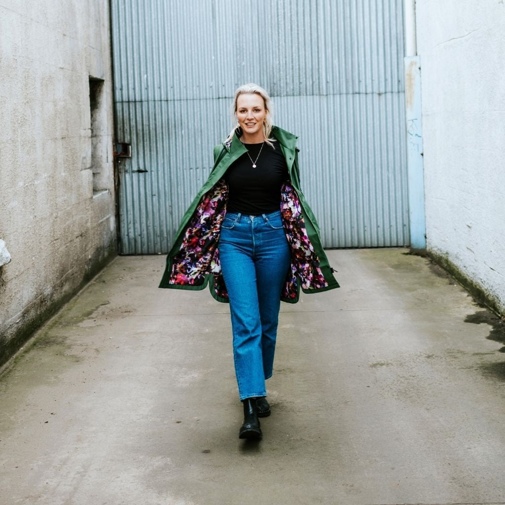 Moke Billie Raincoat Cypress with Purple Fleur Evie Kemp