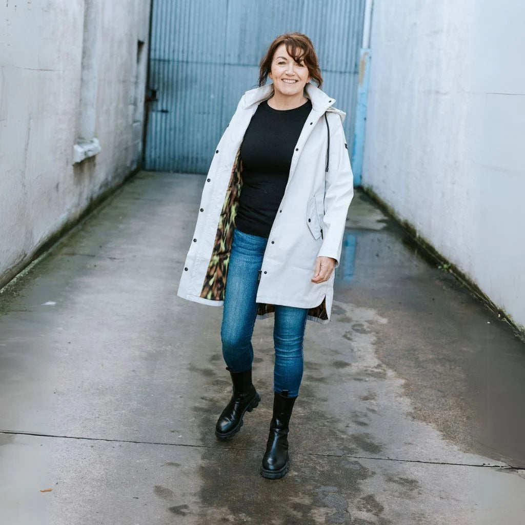 Moke Billie Raincoat Ice Crystal with Big Cat Blur Evie Kemp
