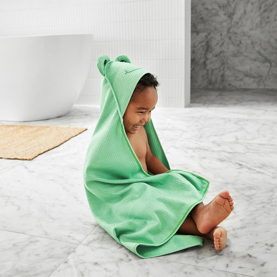 Dock & Bay Baby Hooded Towel Animal Collection Frankie Frog