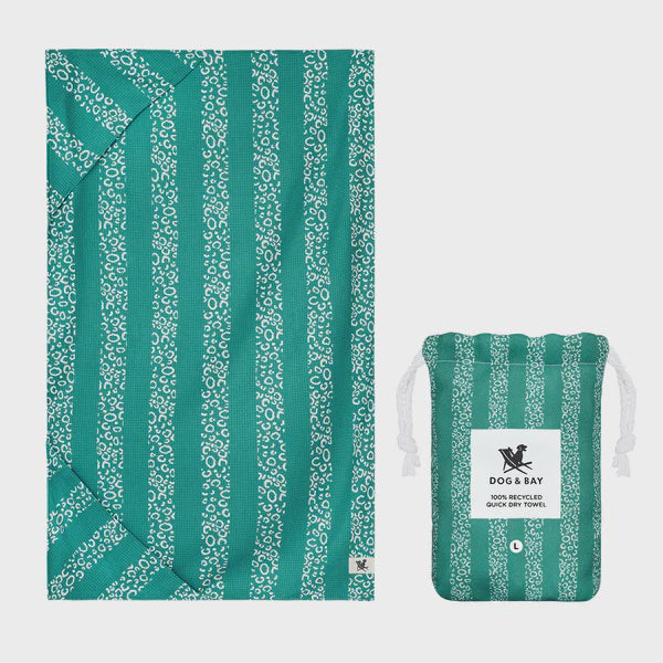 Dock & Bay Dog Towel L - Woofs Go Wild