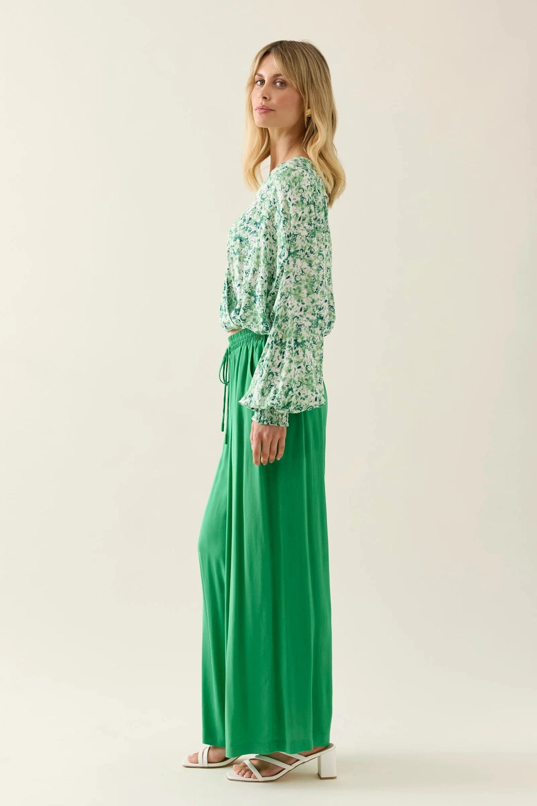 Isle of Mine Oline Cropped Top Jasmine