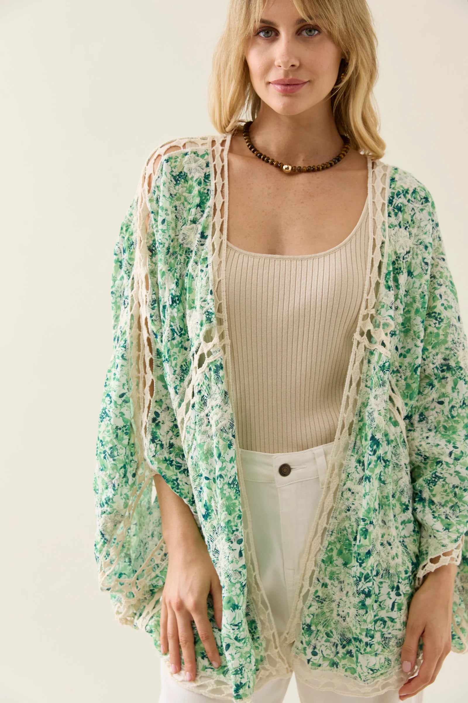 Isle of Mine Oline Lace Cape One Jasmine