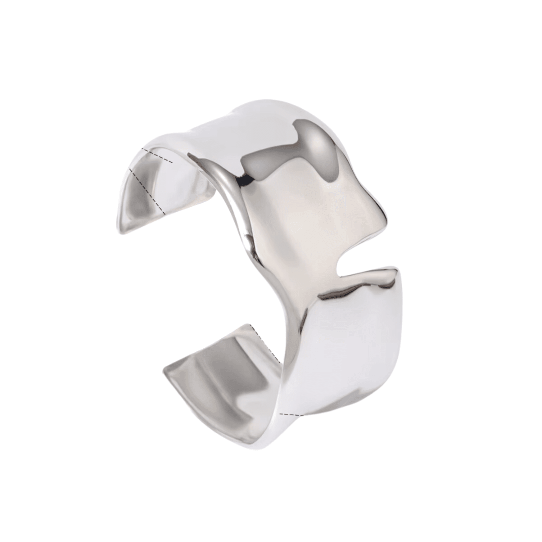 Mē the Label Molten V Bracelet Silver