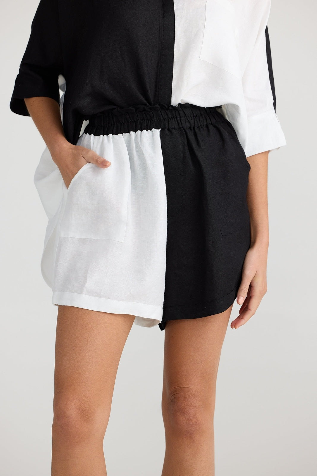 Shanty Checker Short Black and White