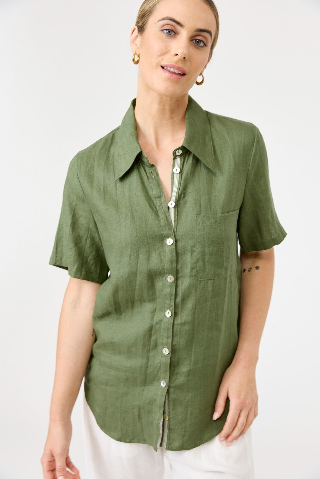 Eb & Ive Studio Short Sleeve Shirt Olive
