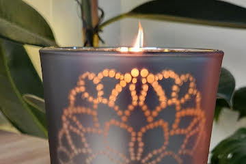 Island Boho Golden Mandala Soy 80-hour Candle WILDFLOWERS