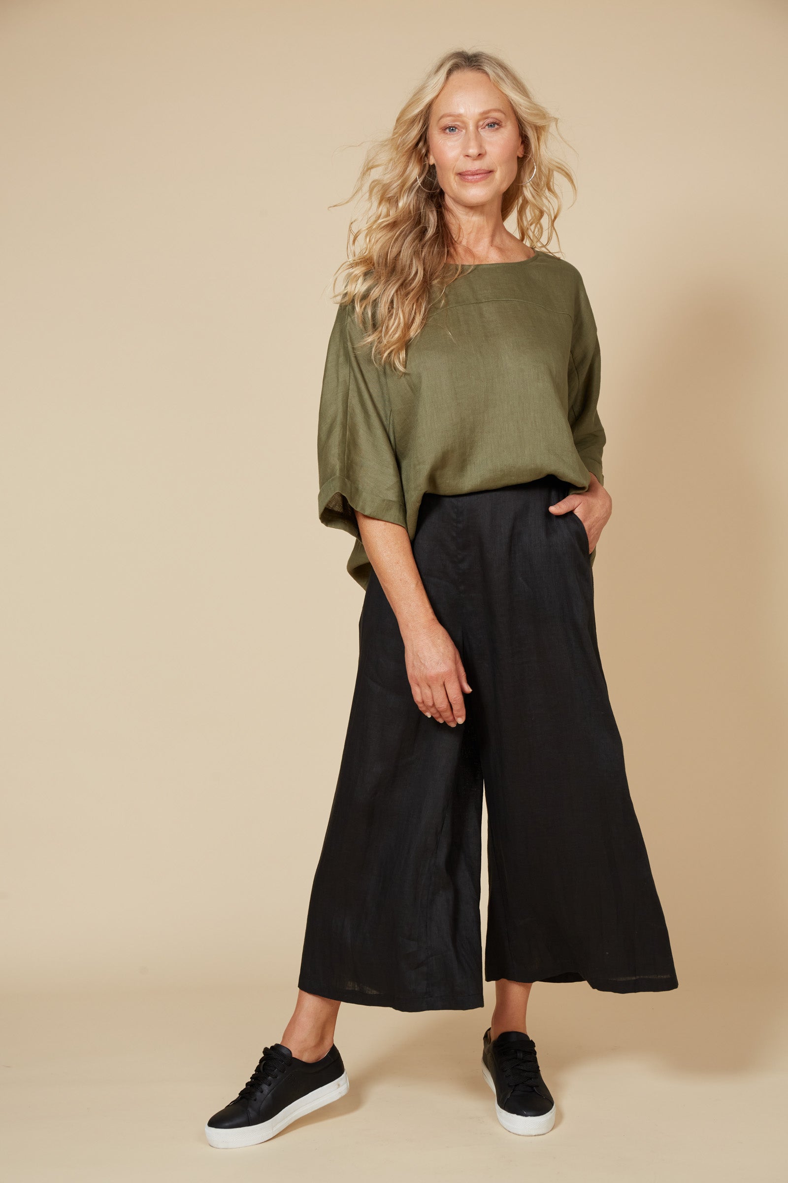Eb & Ive Studio Crop Pant Ebony