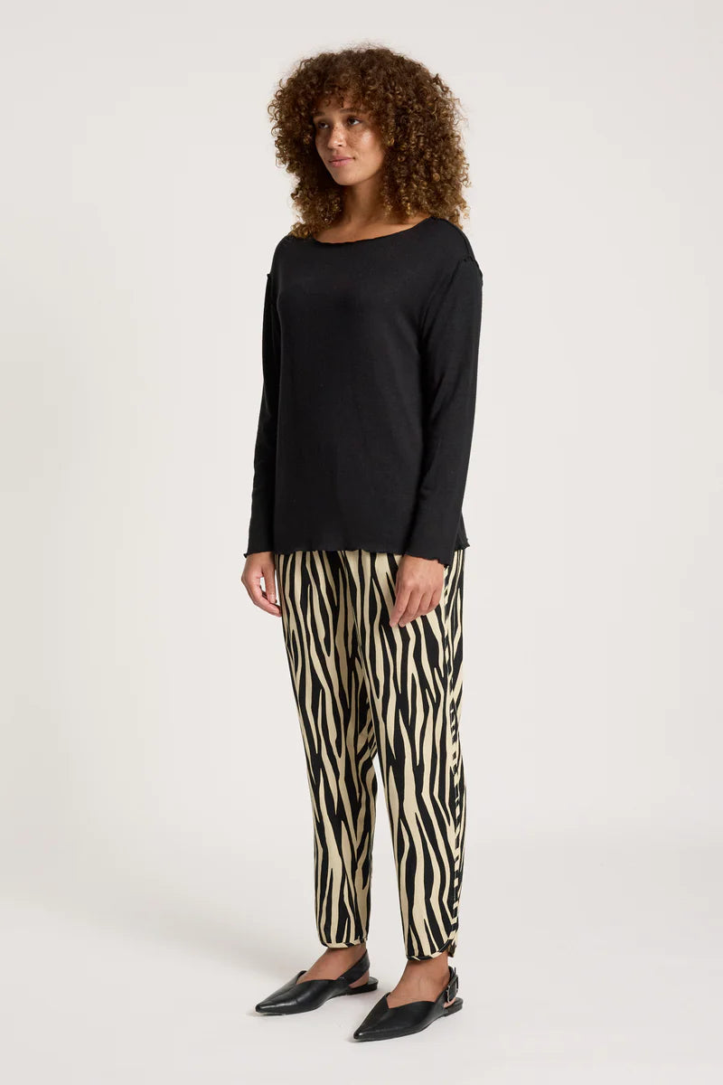 Eb & Ive Aria Long Sleeve Top Black