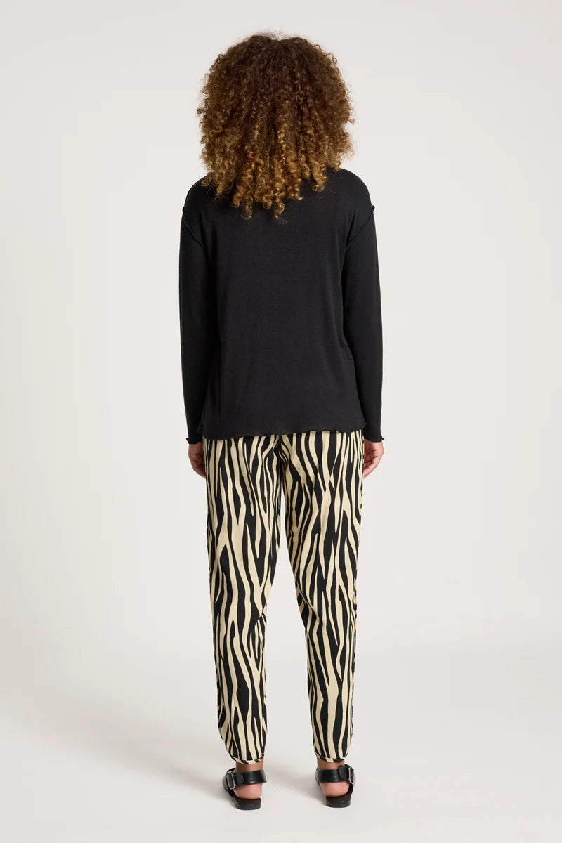 Eb & Ive Aria Long Sleeve Top Black