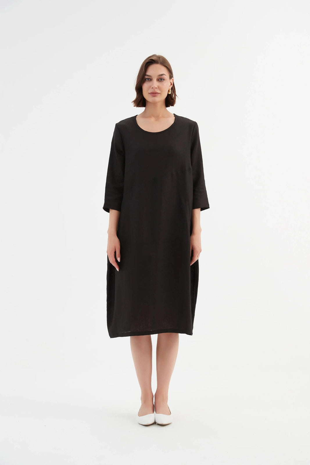 Tirelli Diagonal Seam Linen Dress Black