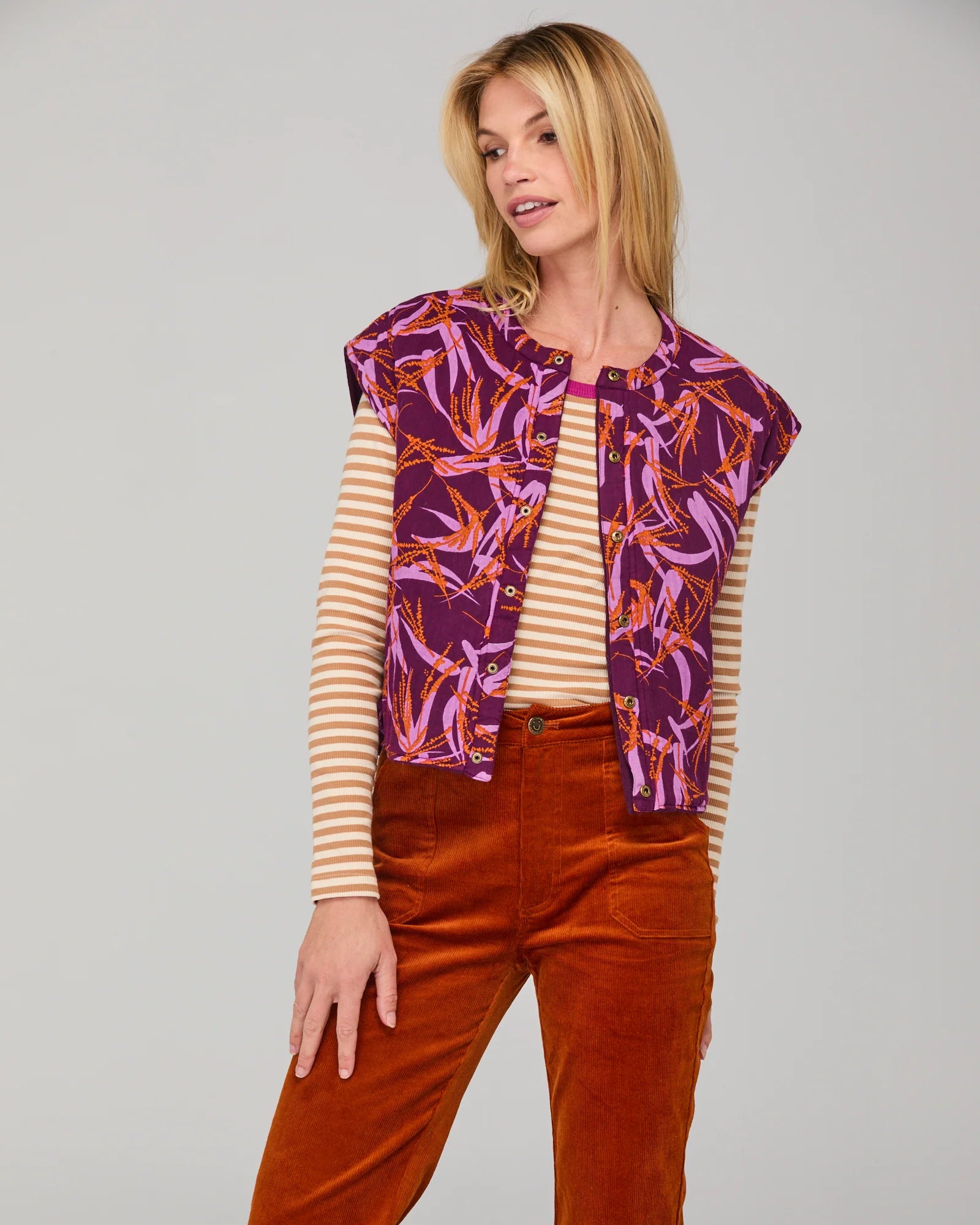 Boom Shankar Choko Reversible Vest Kazu