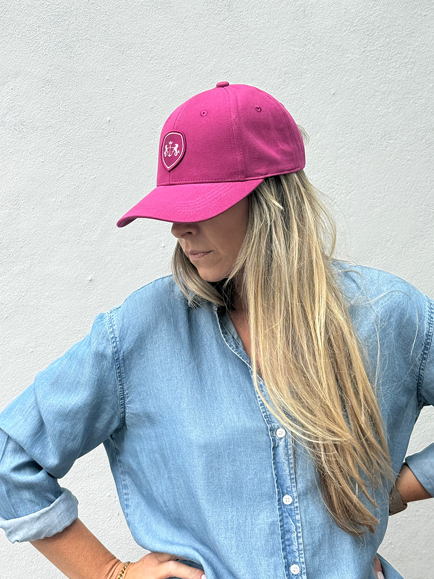 Dark Hampton Cotton Cap The Winter Berry