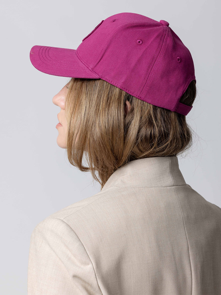 Dark Hampton Cotton Cap The Winter Berry