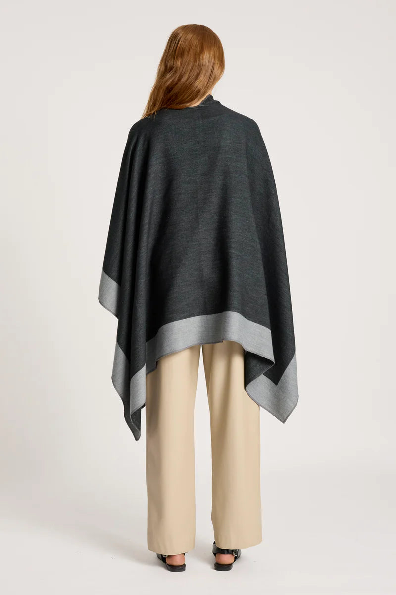 Eb & Ive Ayla Cape One Size Char Grey