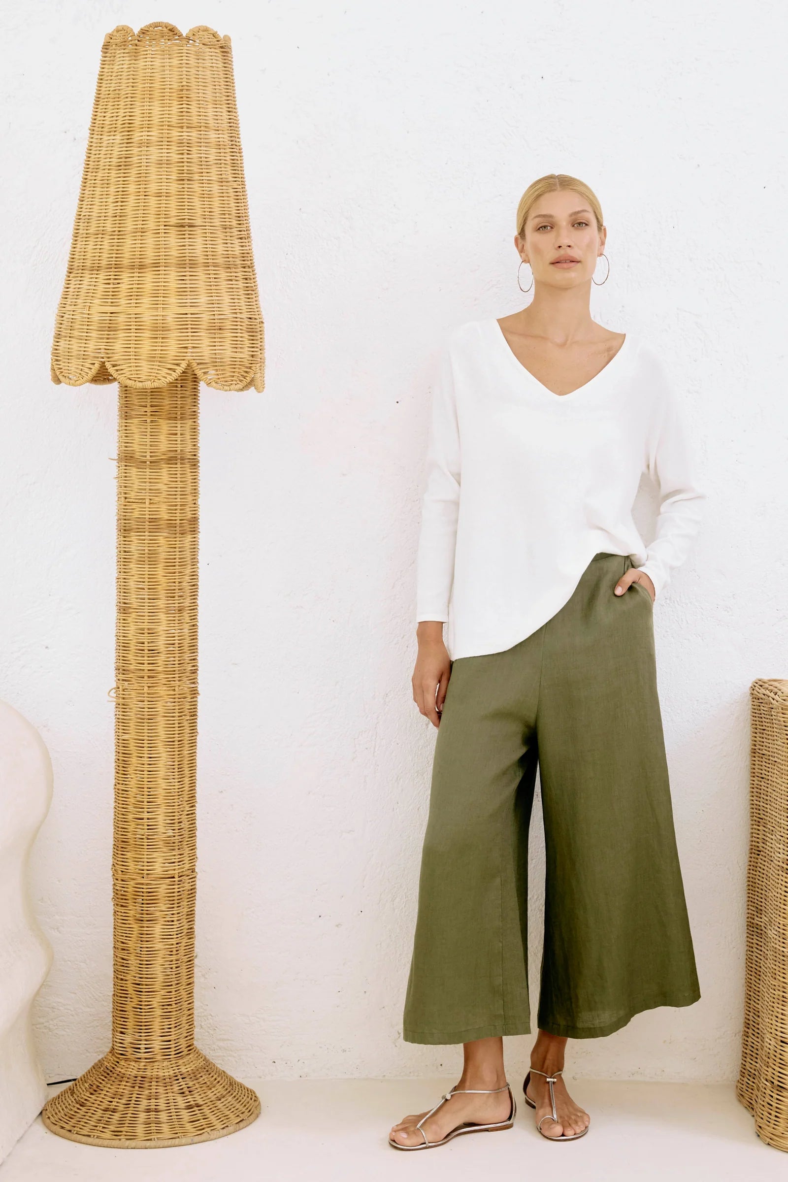 Eb & Ive Studio Crop Pant Khaki