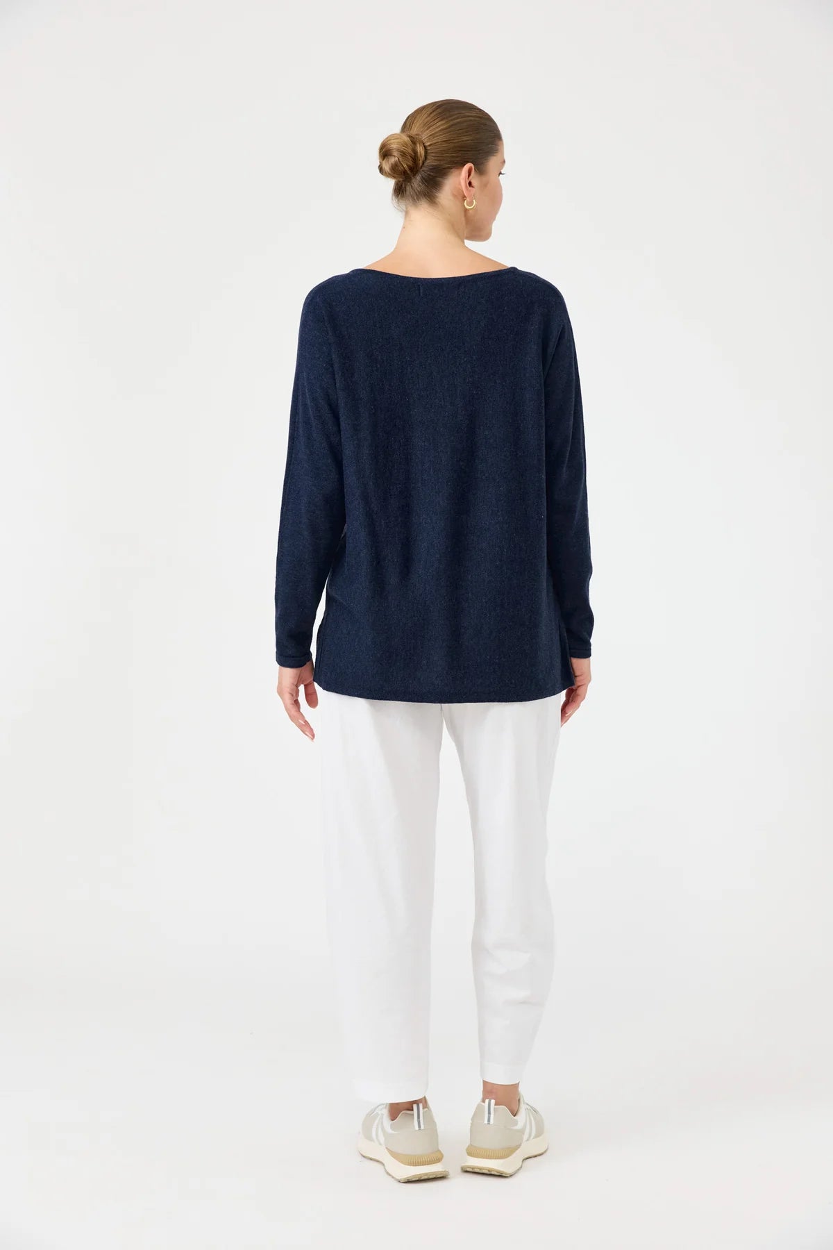 Eb & Ive Studio V Knit Navy