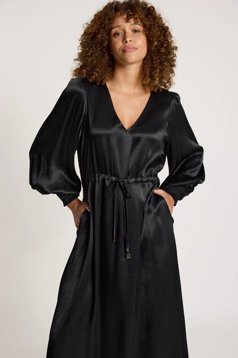 Eb & Ive San Maxi Dress Black