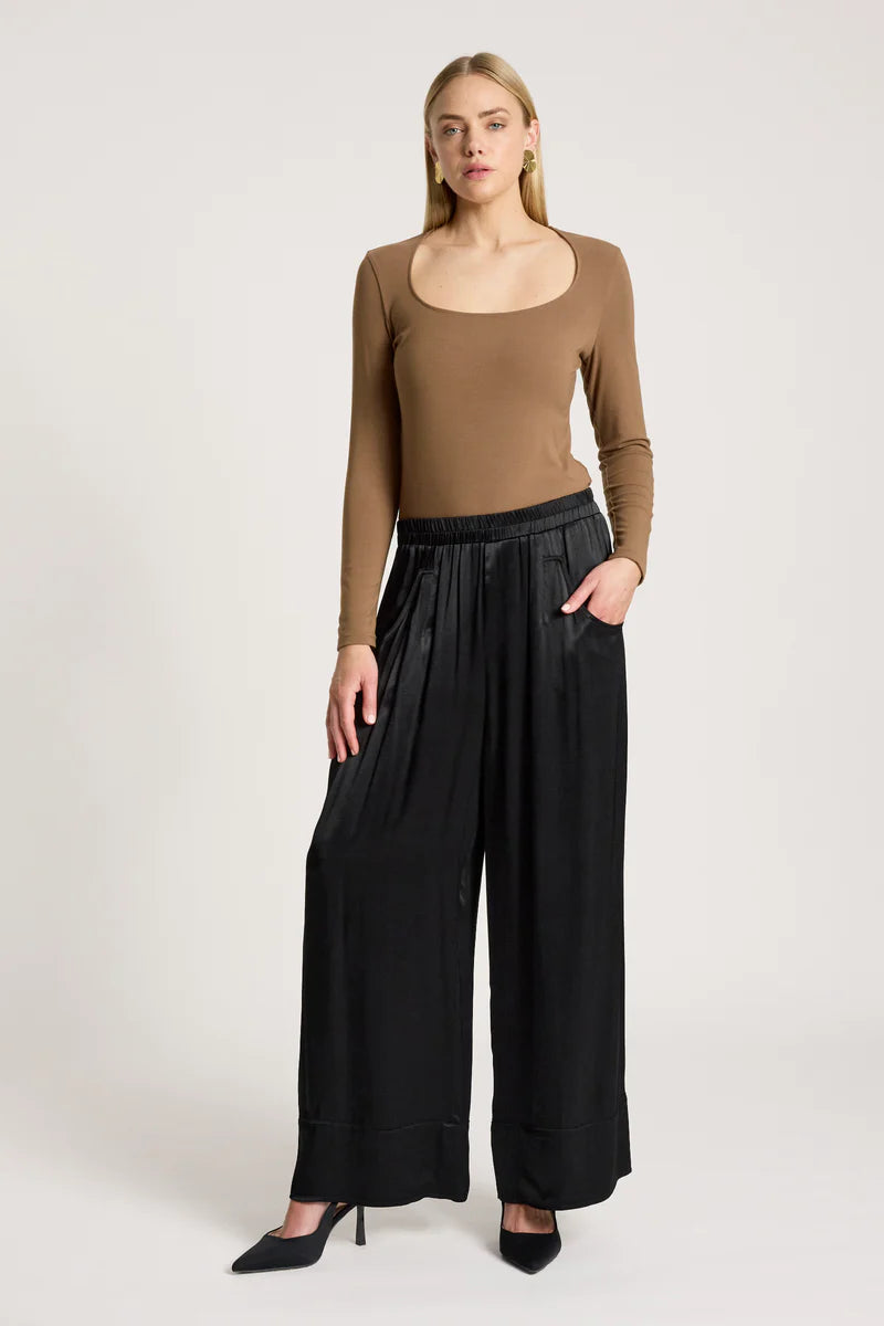 Eb & Ive San Pant Black