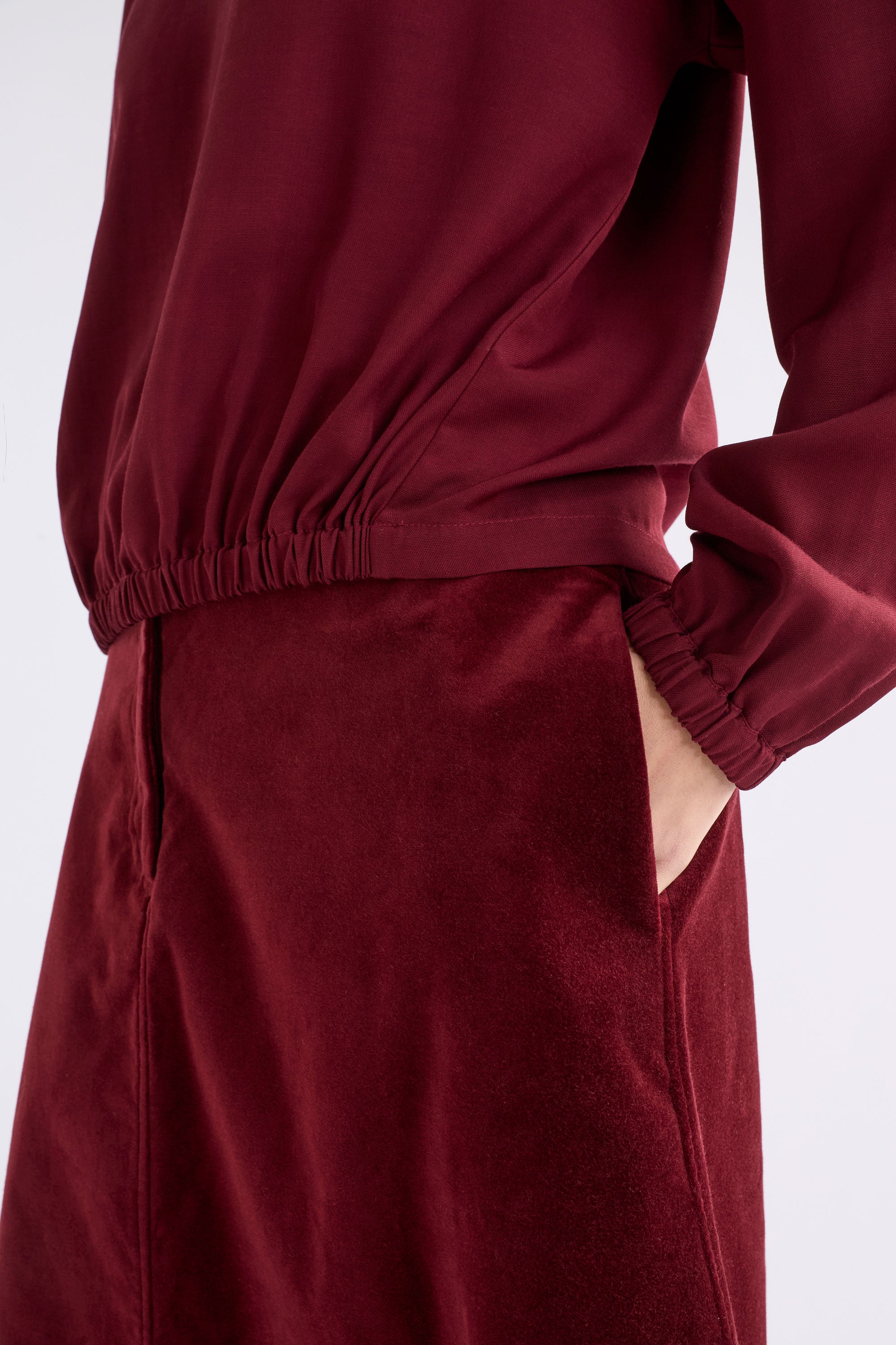 Elk Altes Skirt Merlot