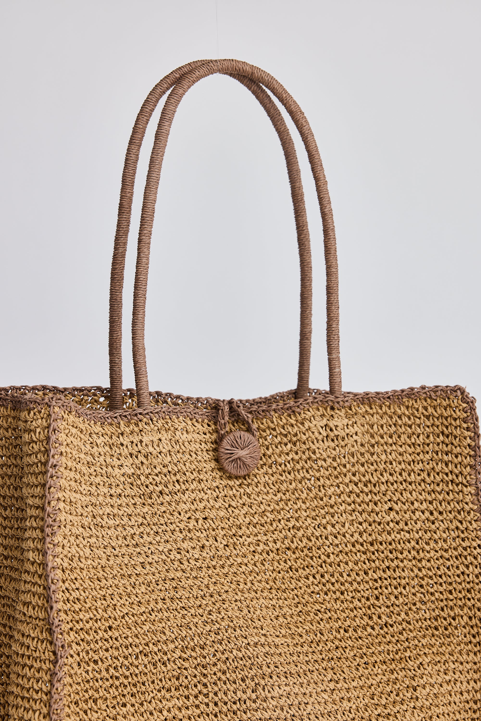 Holiday Life Vacation Tote Brown