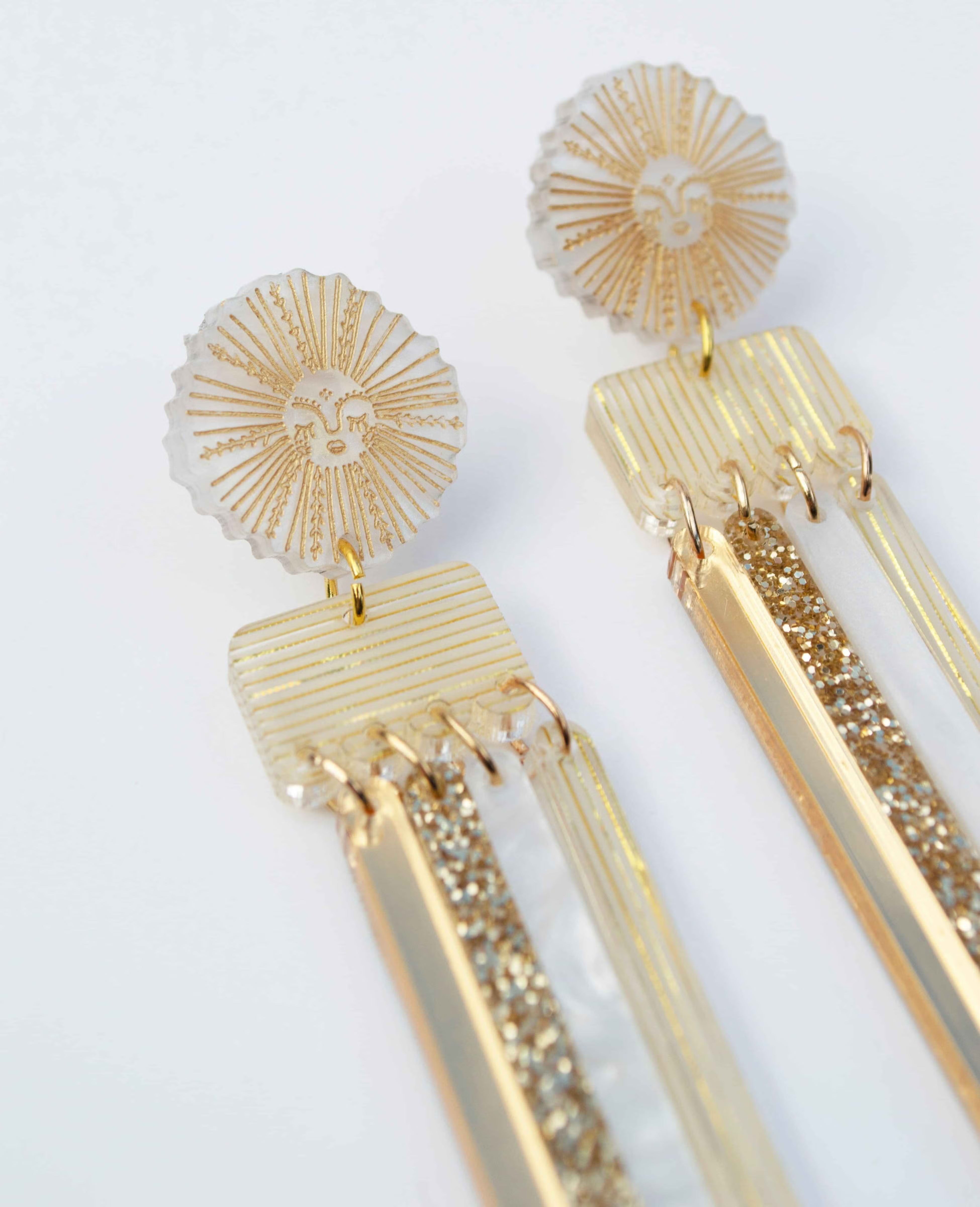Hagen + Co Earrings Goddess Pearl Gold