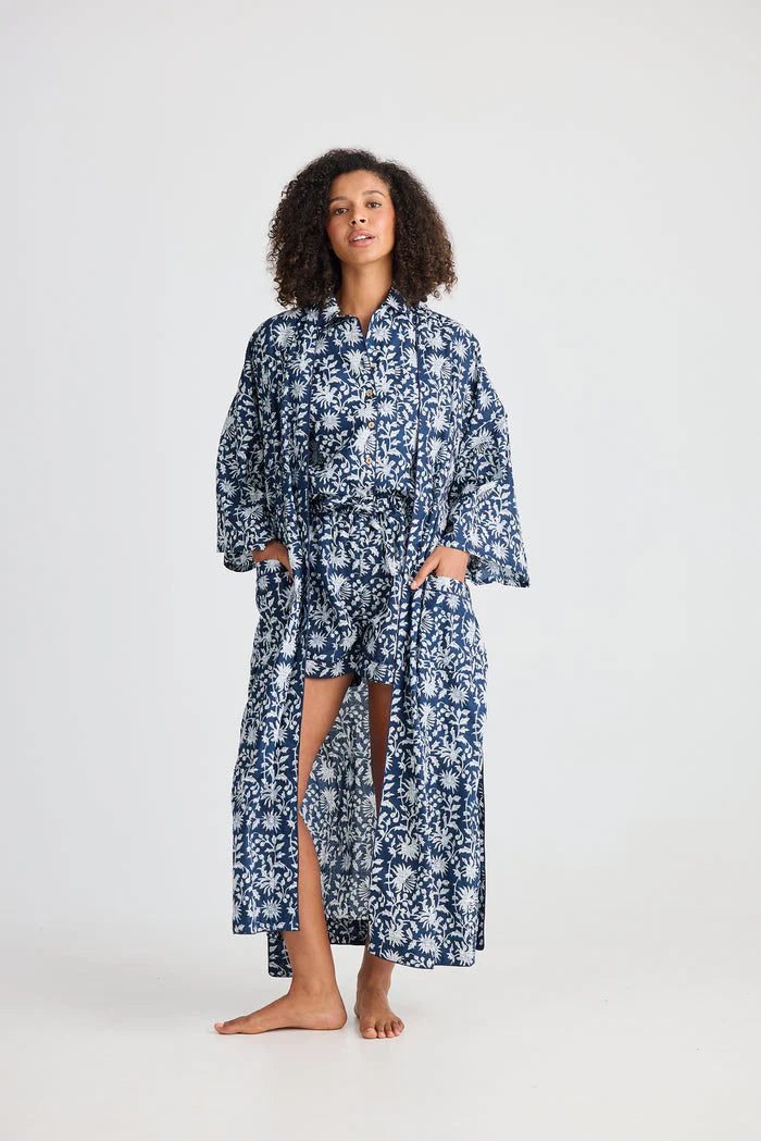 Holiday Life Namaste Robe Wild Paisley Print