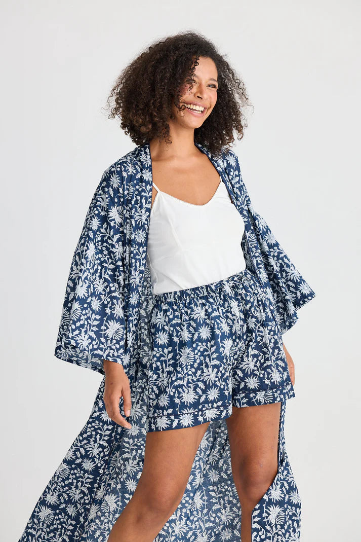 Holiday Life Namaste Robe Wild Paisley Print