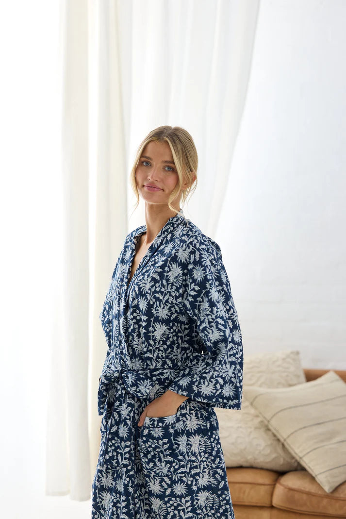Holiday Life Namaste Robe Wild Paisley Print