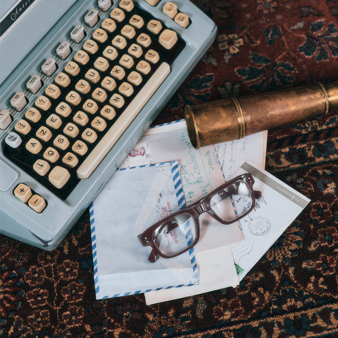 Izipizi Reading Collection Quote Chapters - Old Leather