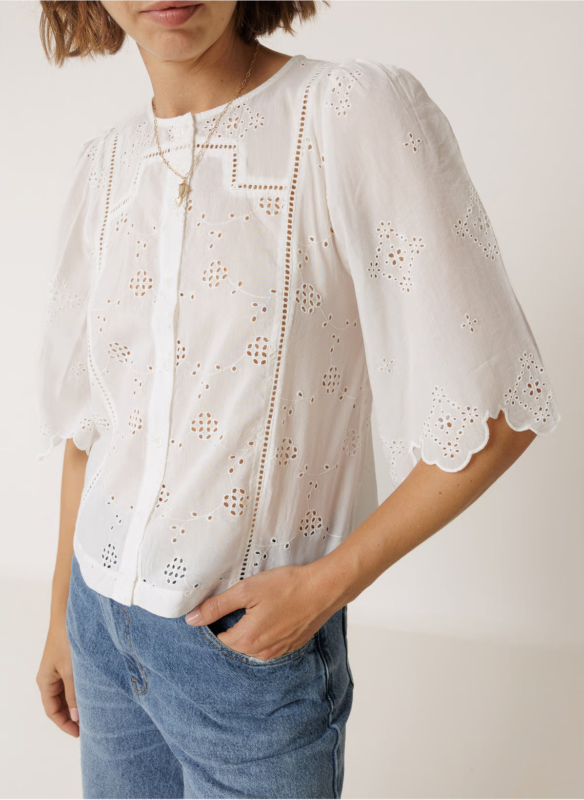 Indi & Cold Boxy Shirt Schiffli Embroidery VV26MC168