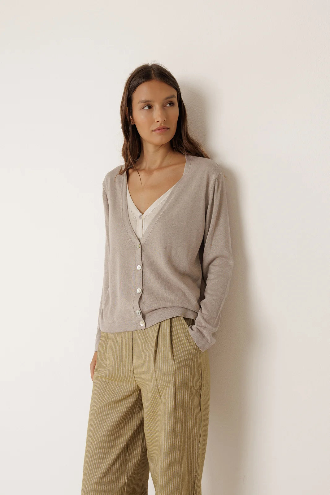 Indi & Cold Double-Knit Cardigan VV26FG550 Beige