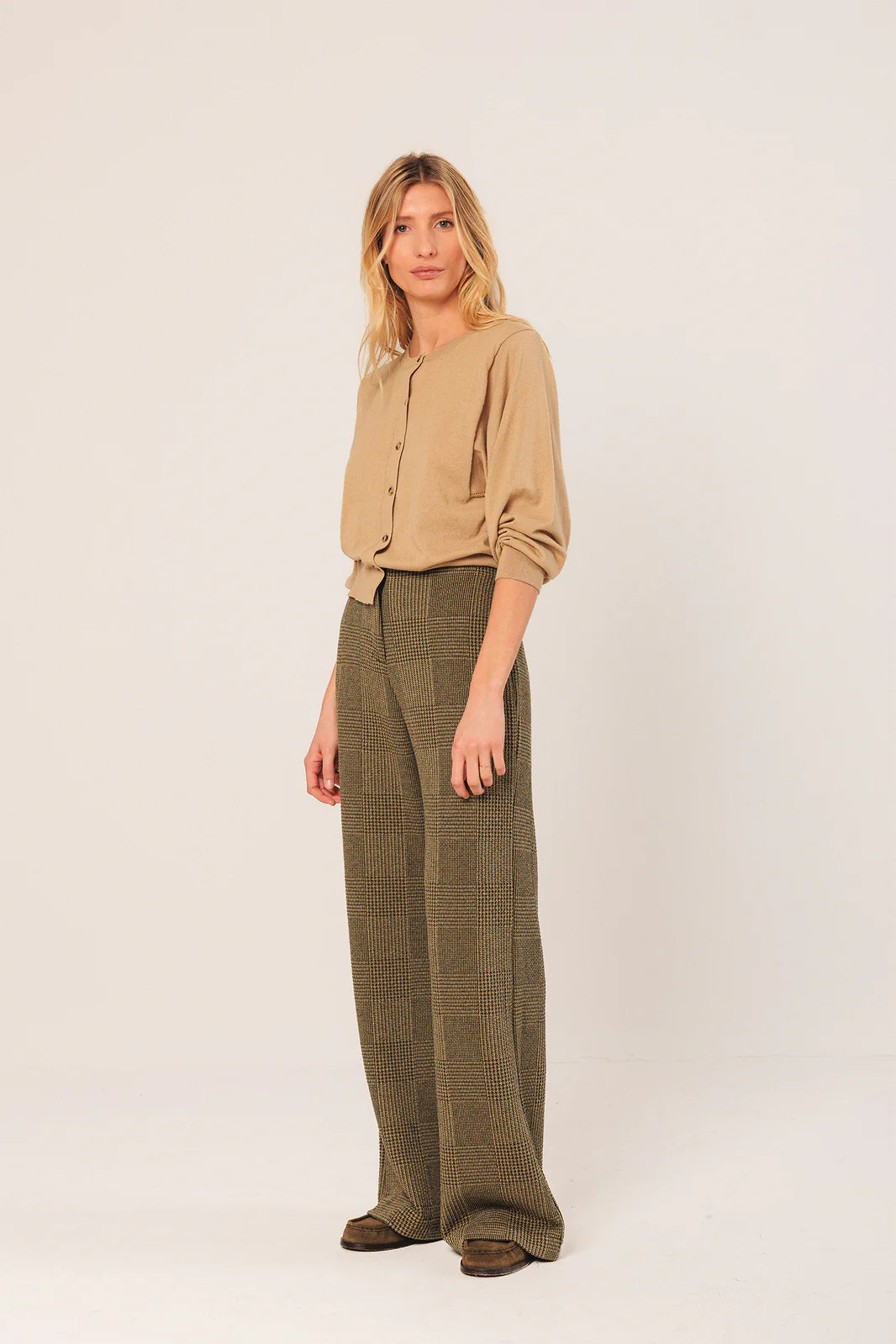 Indi & Cold ES396 Khaki