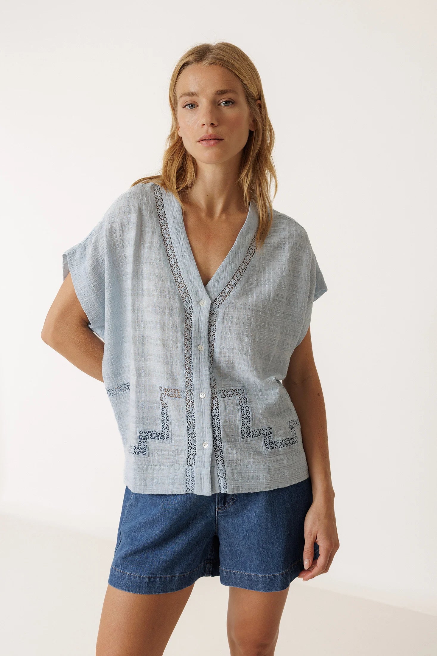 Indi & Cold Inset Lace Shirt VV26AD257 Sky Blue