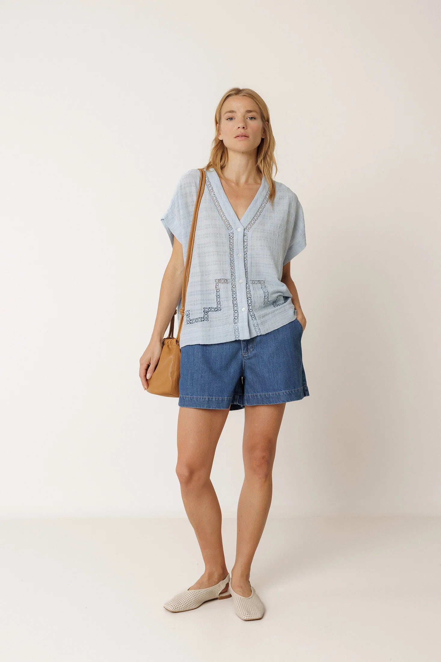 Indi & Cold Inset Lace Shirt VV26AD257 Sky Blue