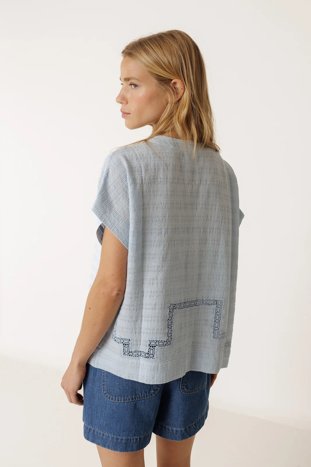 Indi & Cold Inset Lace Shirt VV26AD257 Sky Blue