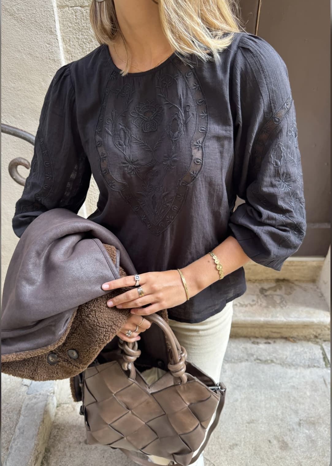 Indi & Cold Embroidered Cotton Blouse Piedra KI222