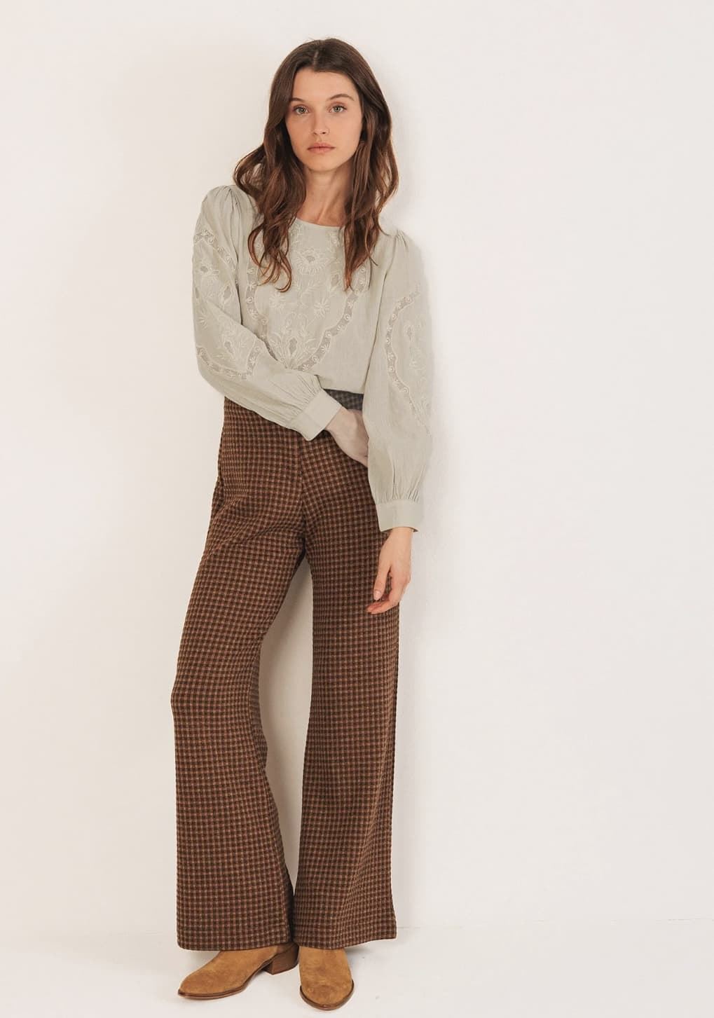 Indi & Cold Embroidered Cotton Blouse Piedra KI222