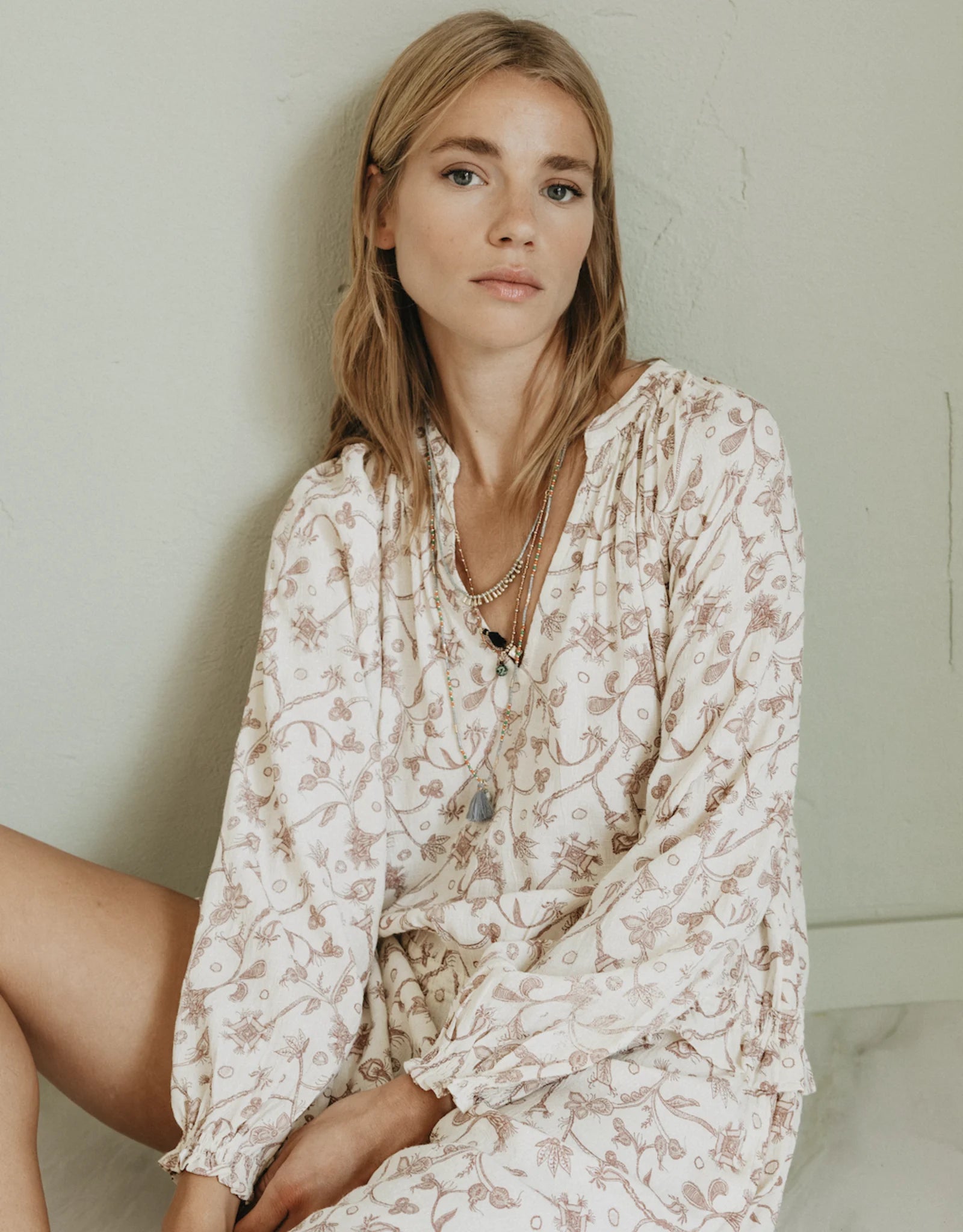 Indi & Cold LS Printed Dress VV26AD121