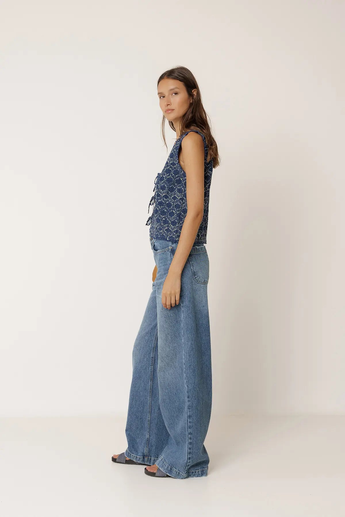 Indi & Cold Sheered Tie Front Vest Top VV26MC110