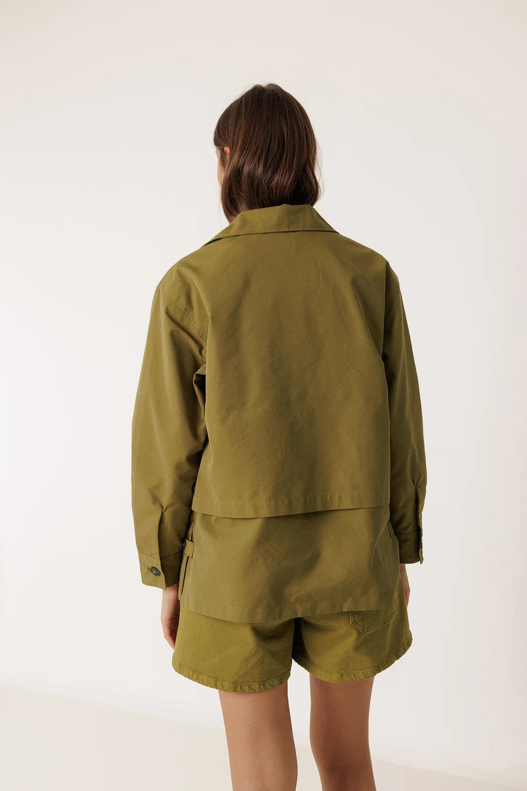 Indi & Cold Short Rain Coat VV26GF606