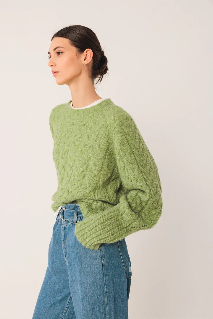 Indi & Cold Crop Cable Sweater Matcha Green EA501