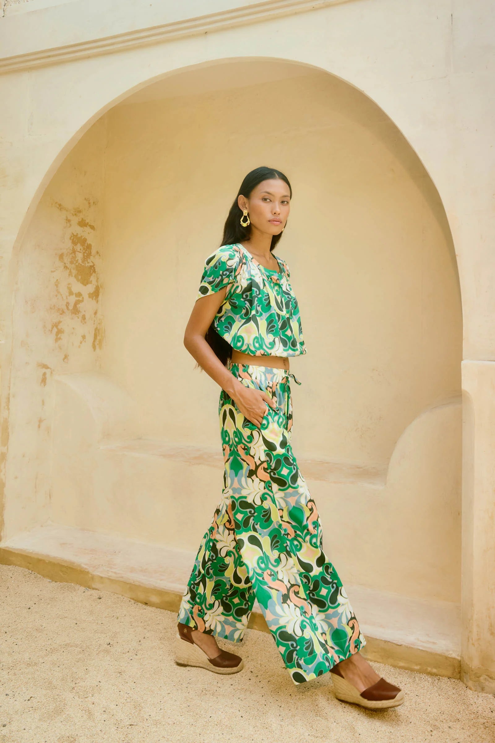 Isle of Mine Aurora Reversible Crop Top Paisley