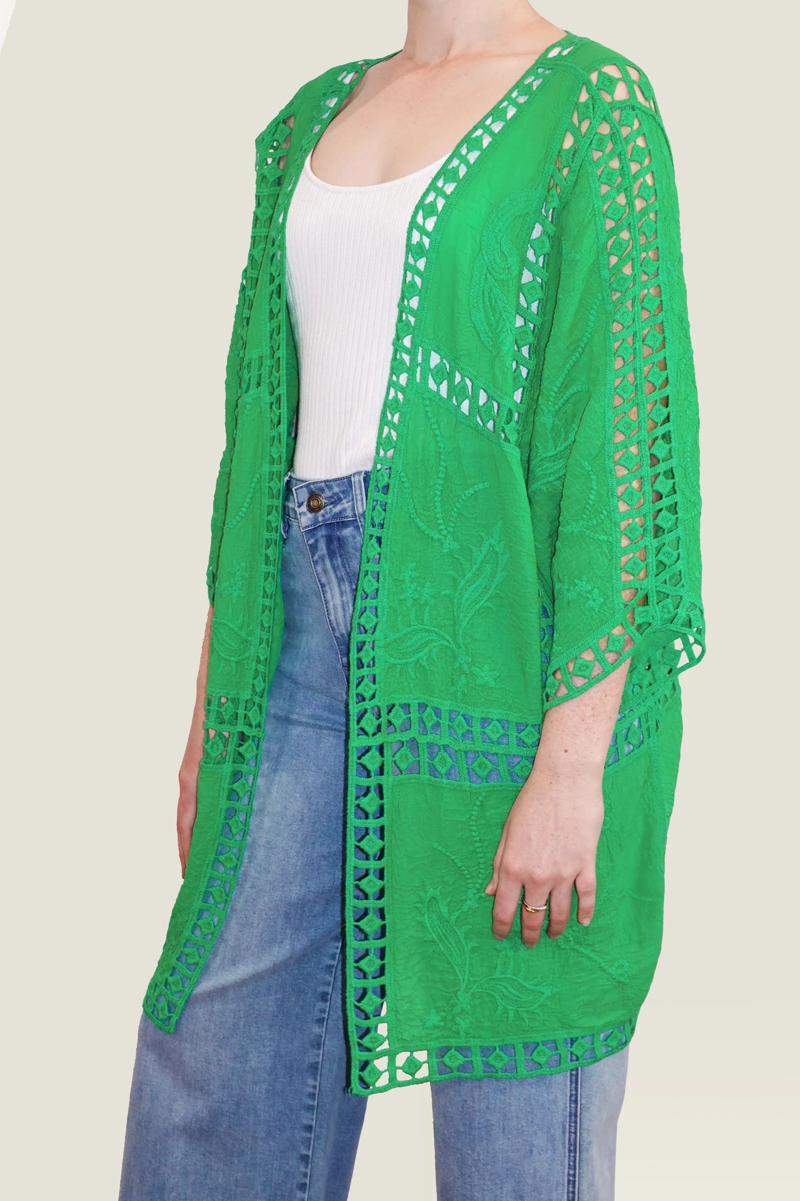 Isle of Mine Oline Lace Kimono One Size Green