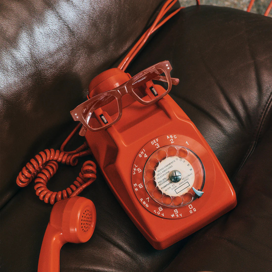 Izipizi Reading Collection Quote Chapters - Carmine Red