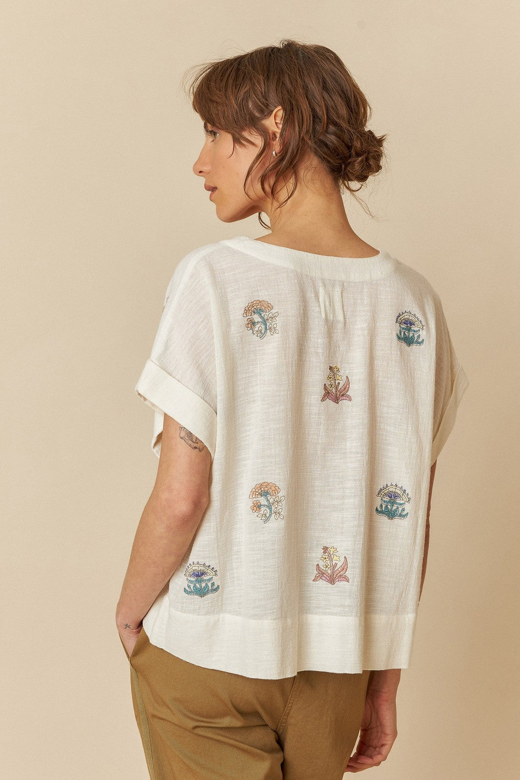 Indi & Cold KI237 Short Sleeve Embroidered Shirt Ecru
