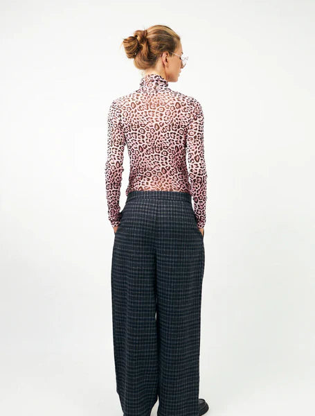 Lollys Laundry Orie High Neck Blouse LS Pink Leopard