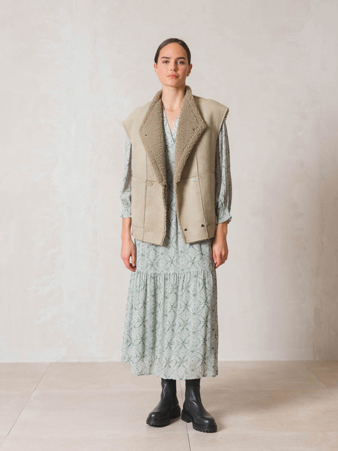 Indi + Cold Reversible Oversize Waistcoat