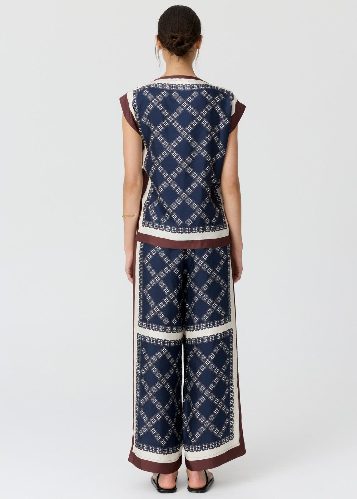 POL Eden Top Eden Scarf Print