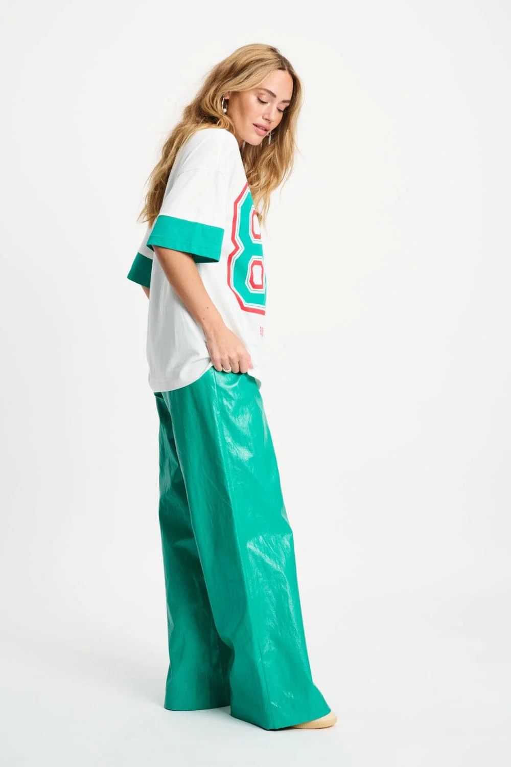 Pom TShirt Oversized Summer of 89